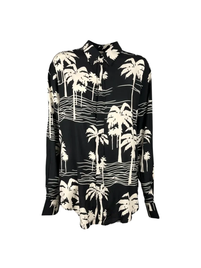 Camicia con stampa floreale.