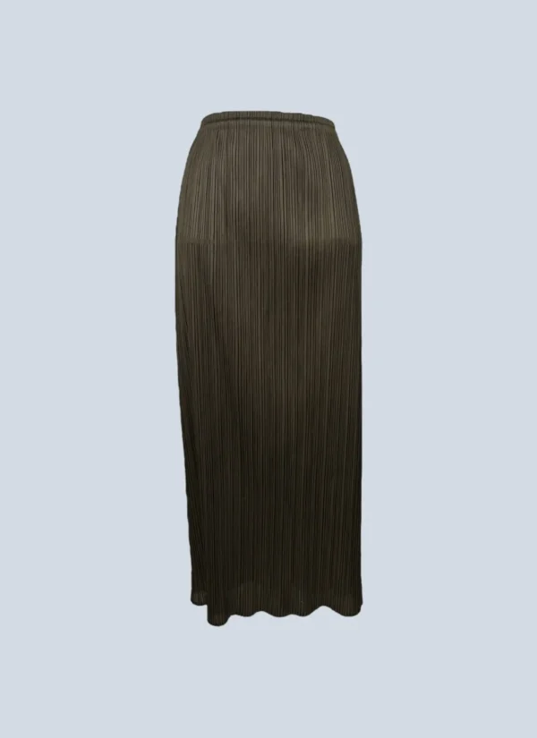 <b>Issey Miyake</b> <br> gonna lunga plissé Pleats Please, 3.