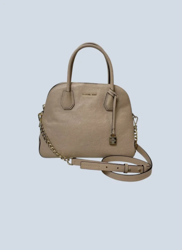 <b>Michael Kors</b><br> borsa a tracolla in pelle martellata.