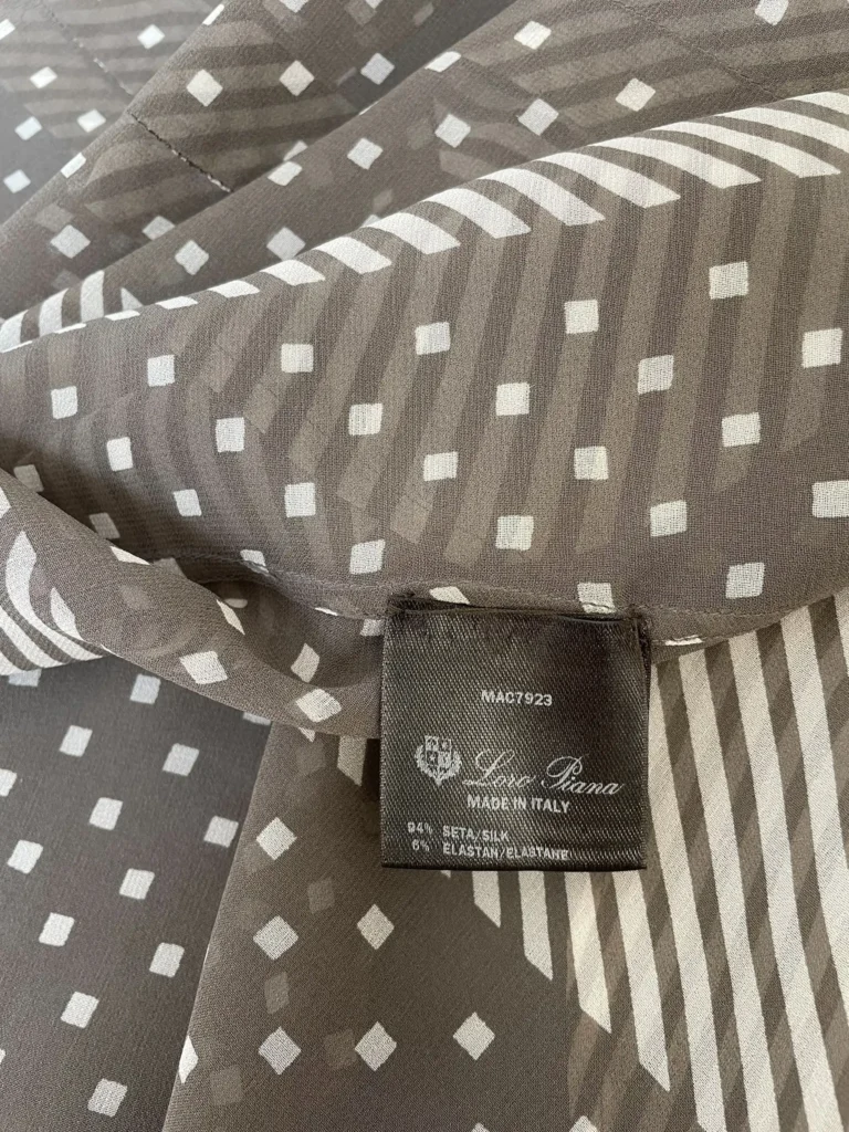 Camicia in seta fantasia, 40., foto 6 di 6