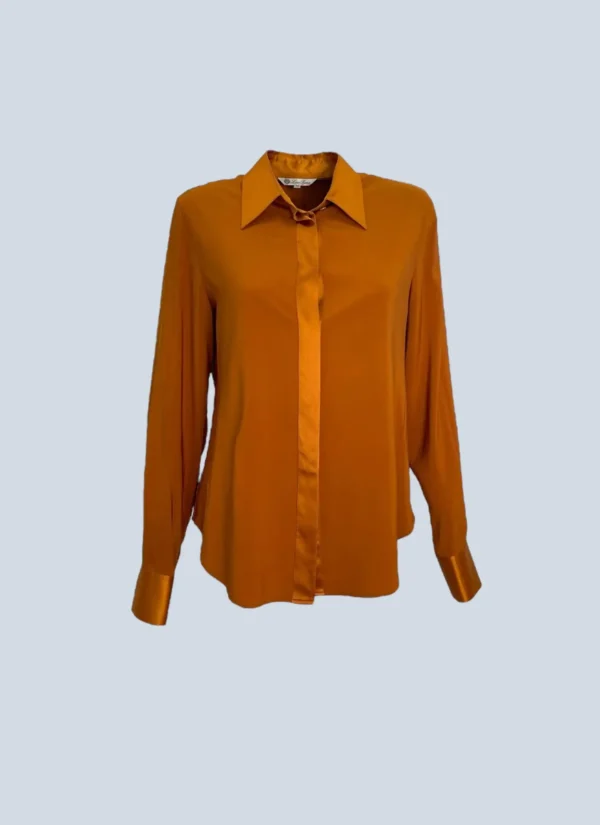 <b>Loro Piana</b><br> camicia in seta, 44.