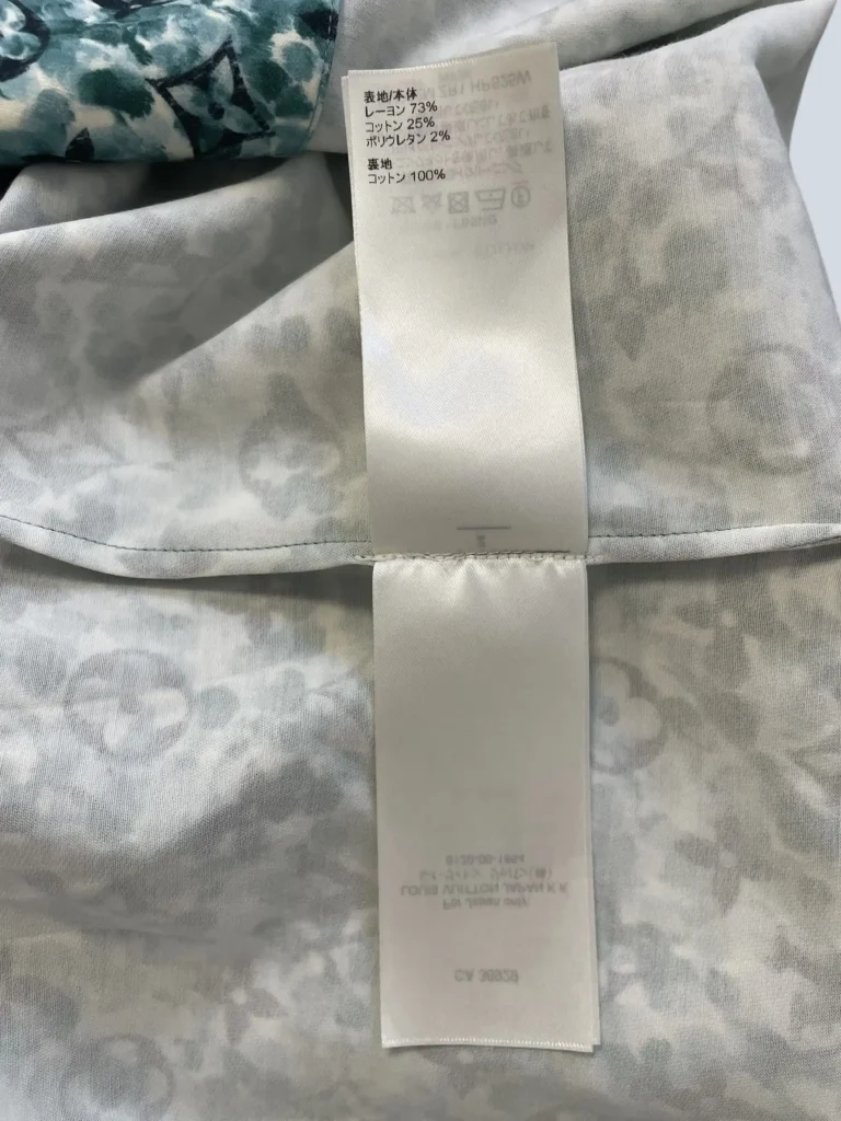 Camicia a maniche corte in viscosa Monogram, L., foto 9 di 10