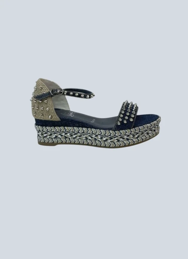<b>Christian Louboutin</b><br> sandali con zappa Madmonica Spike in corda e denim, 37.