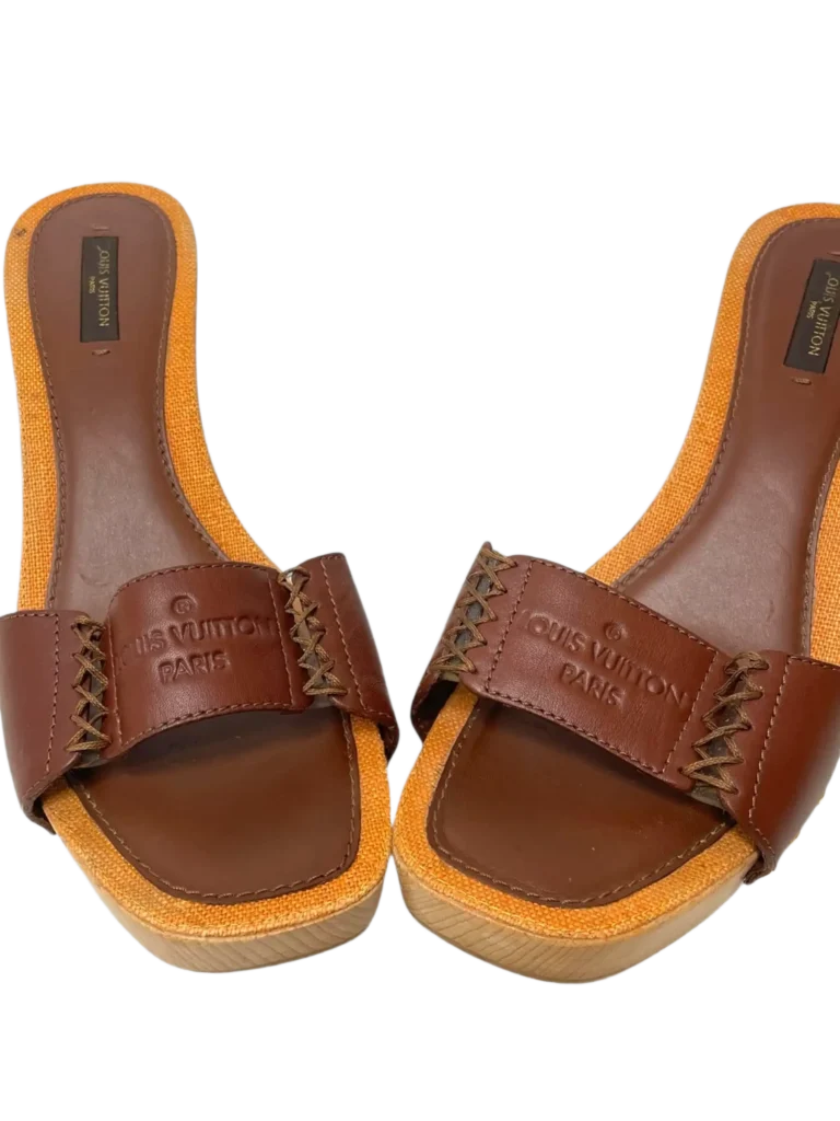 Sandali in pelle e legno con logo., foto 9 di 9