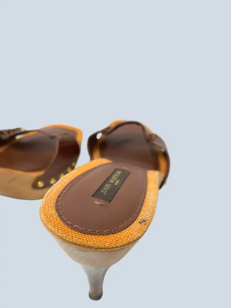 Sandali in pelle e legno con logo, 38., foto 7 di 9