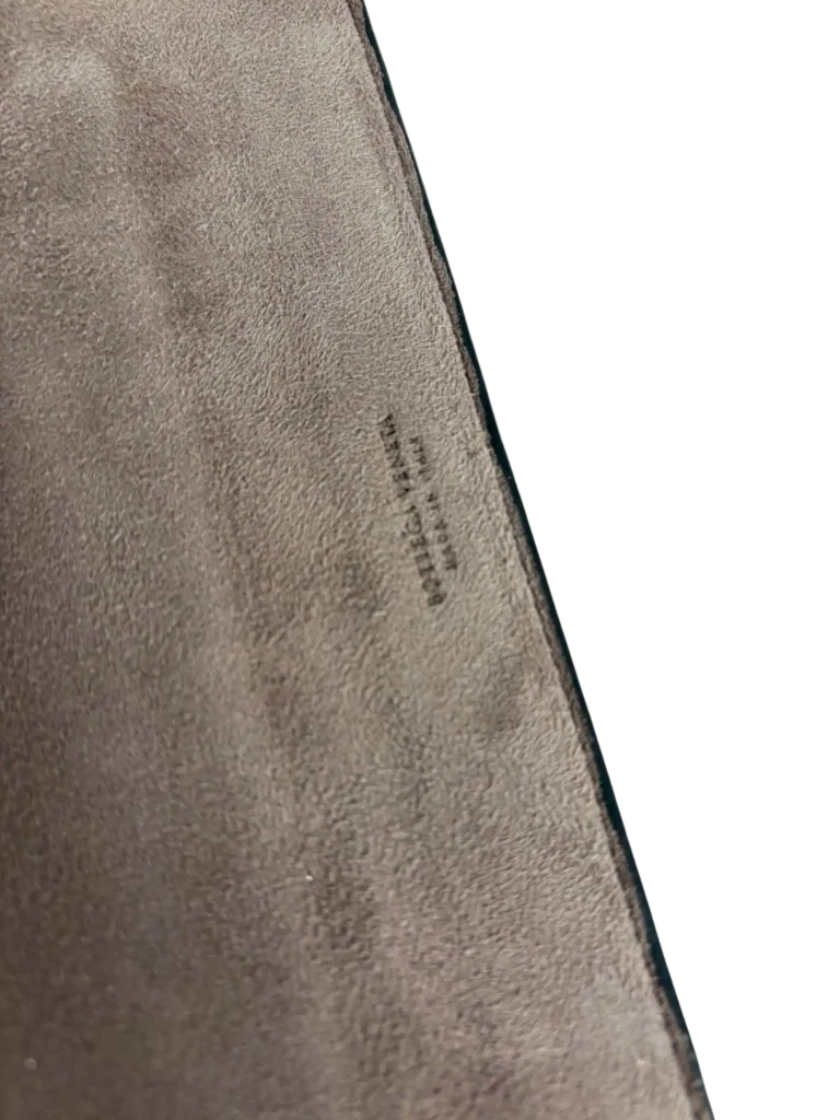 Leather iPad case, photo 5 of 5
