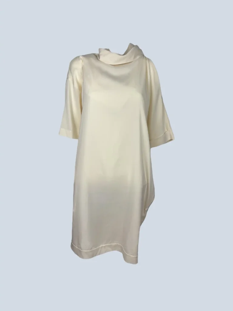 Abito in seta con cut-out, M.