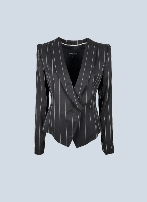 <b>Giorgio Armani</b> <br> blazer gessato in cotone, 42.