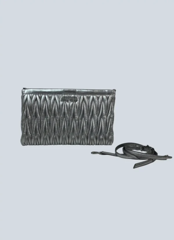 <b>Miu Miu</b><br> borsa a tracolla in pelle matelassé.