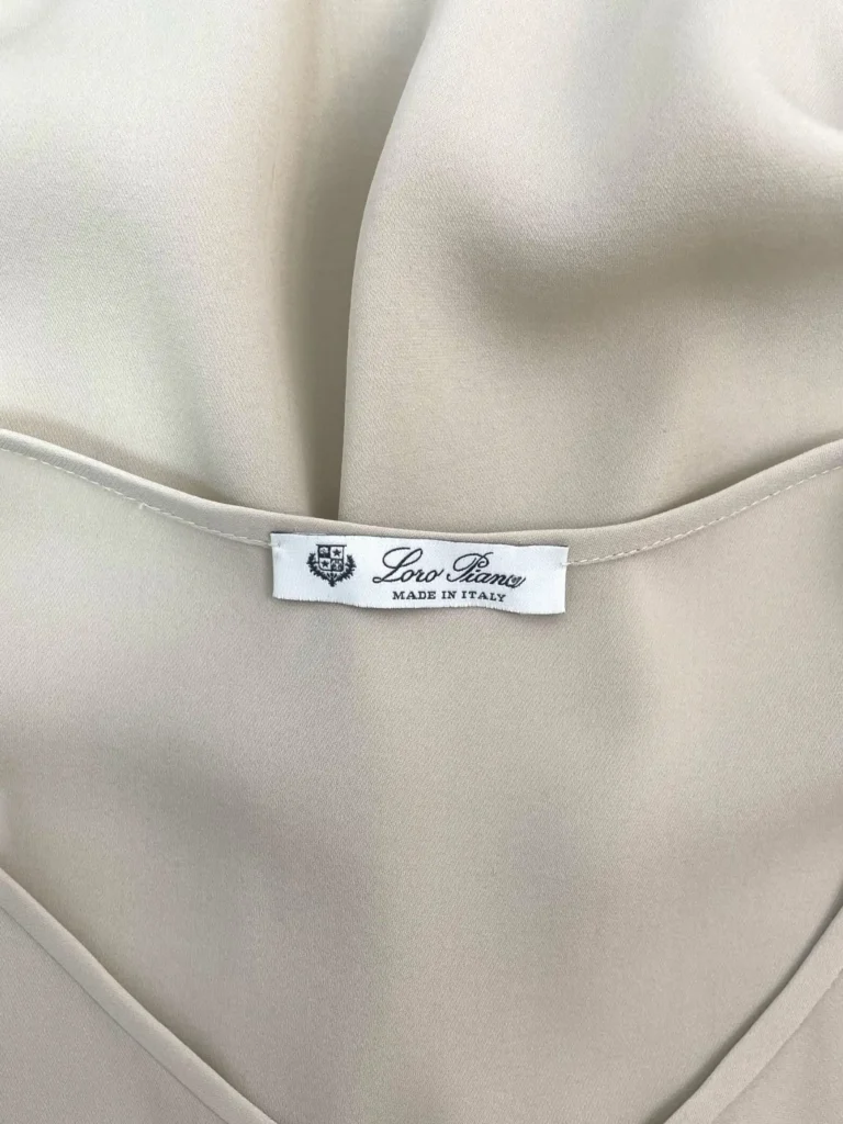 Camicia in seta senza maniche, 44., foto 4 di 6
