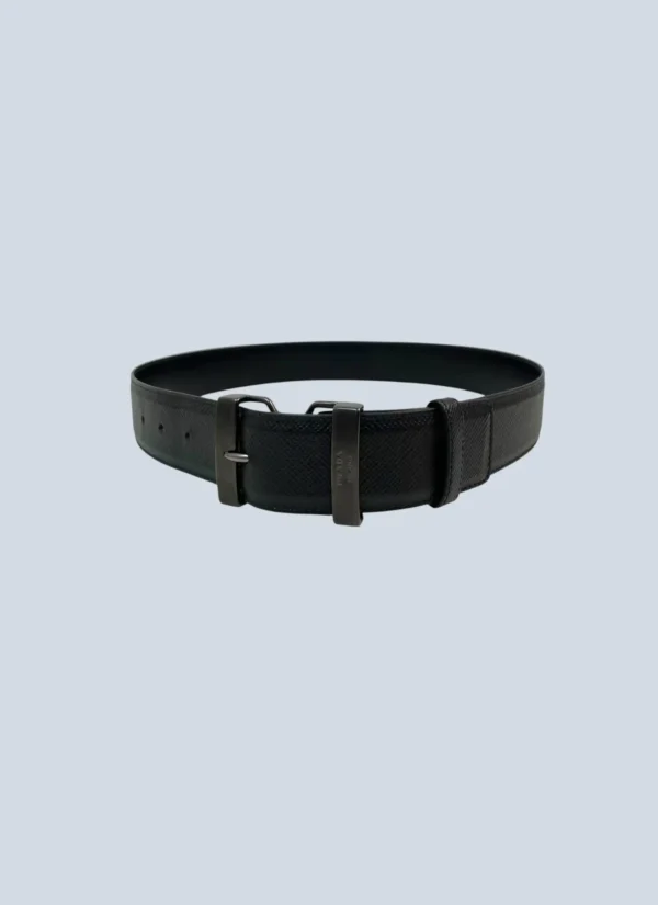 <b>Prada</b><br> cintura in pelle saffiano, 85.