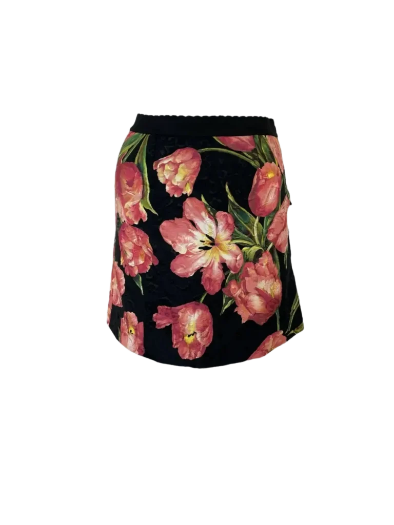 Floral print miniskirt.