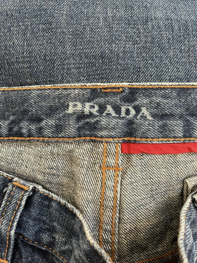 Pantaloni in denim con logo, 27., foto 6 di 7