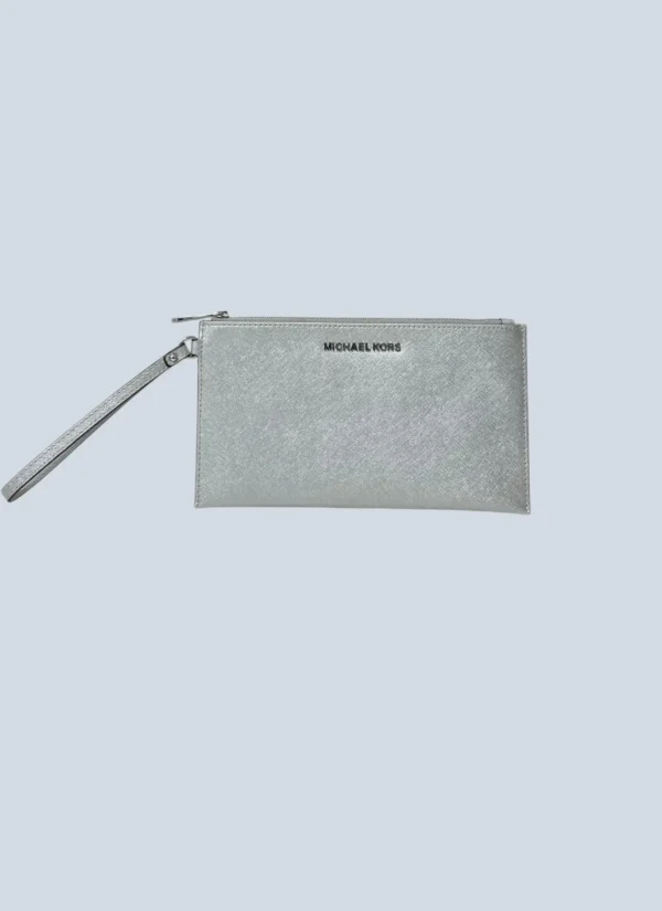 <b>Michael Kors</b><br> pochette da polso in pelle.