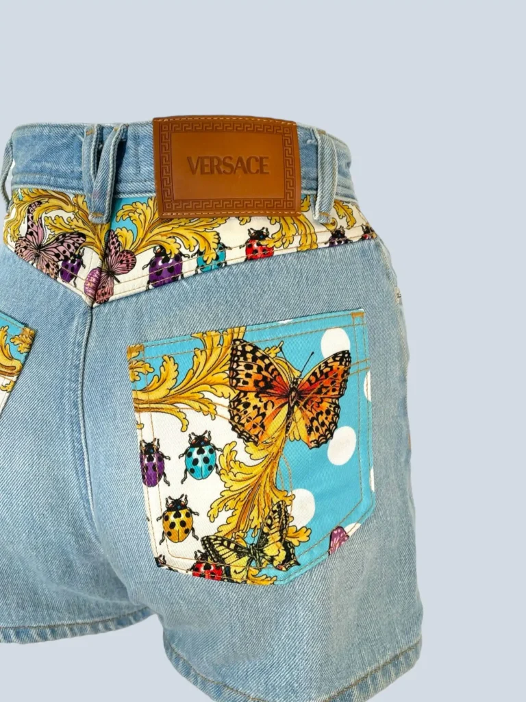 Shorts in denim con stampa barocco, 24., foto 5 di 9