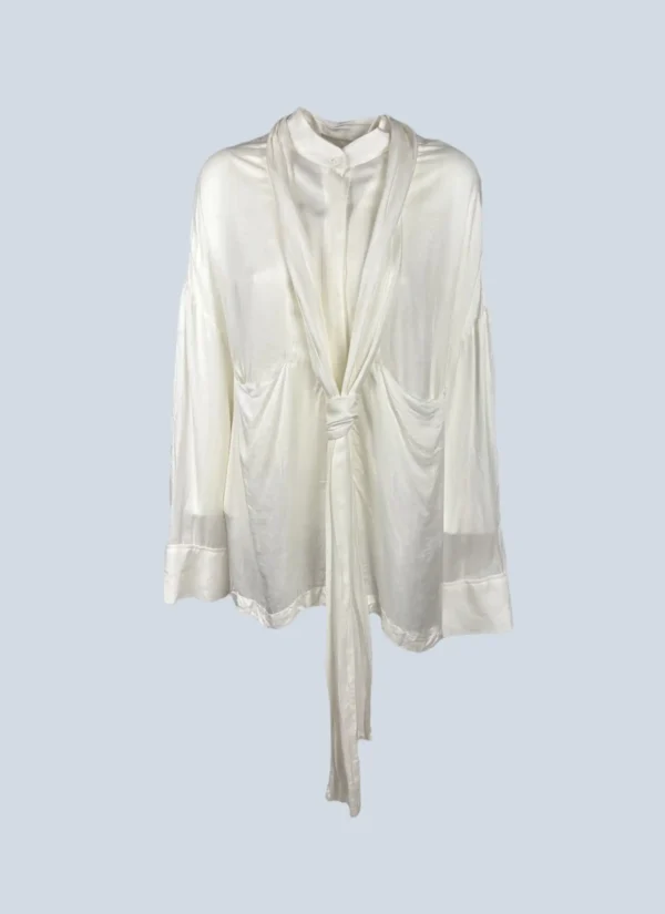<b>Ann Demeulemeester</b> <br> blusa in seta, 40.
