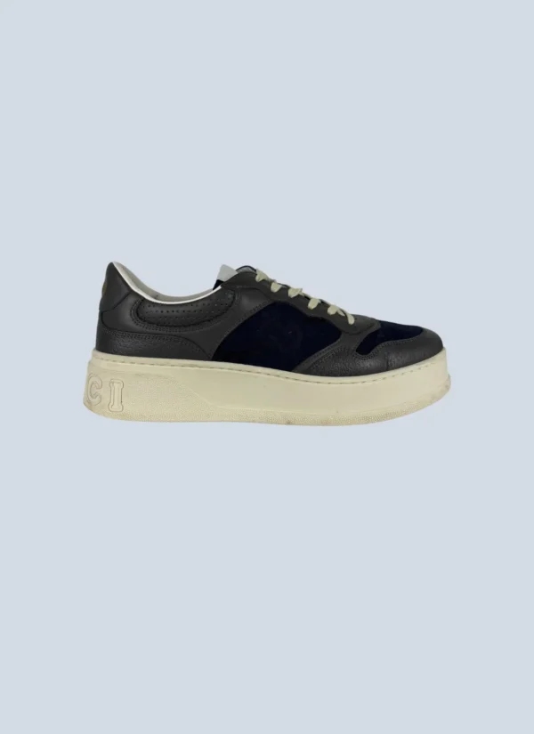 <b>Gucci</b> <br> sneakers in tela Monogram, 43.