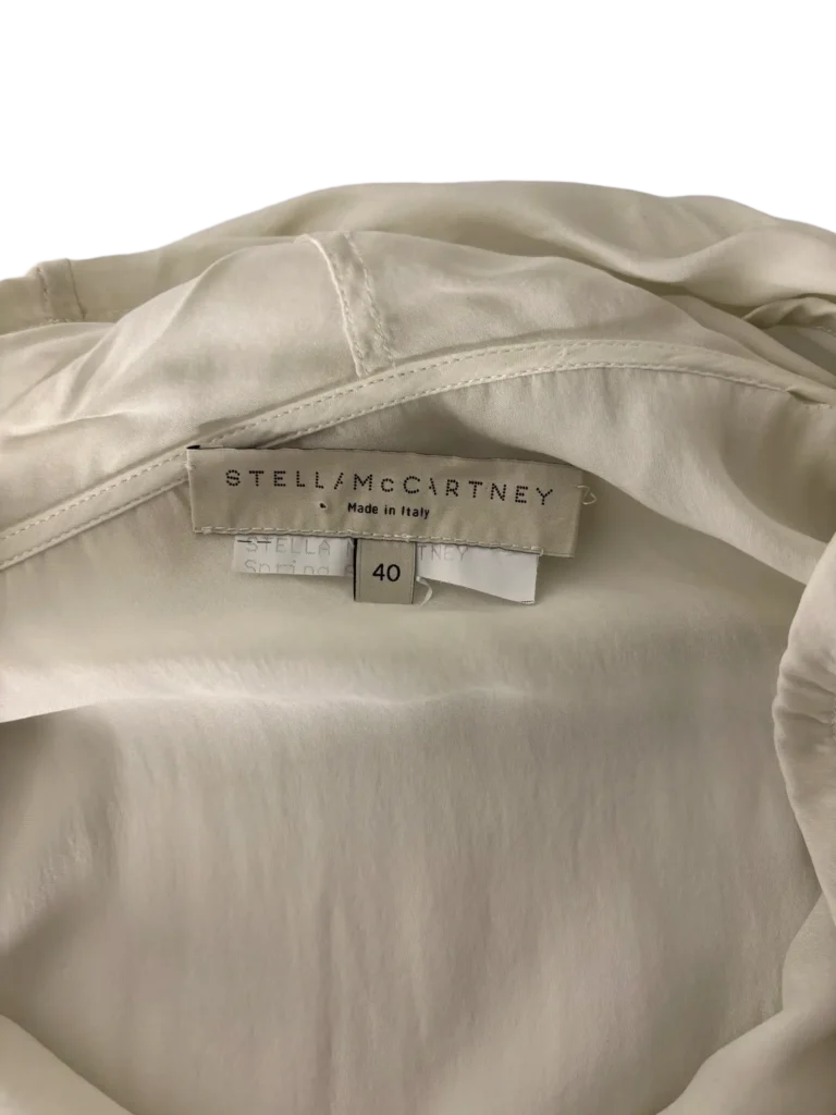 Silk blouse with ruffles., photo 4 of 4