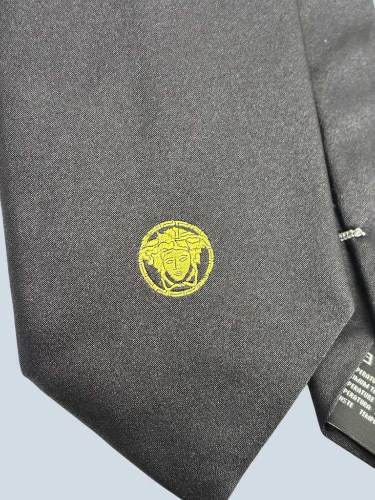 Cravatta in seta con logo., foto 3 di 5