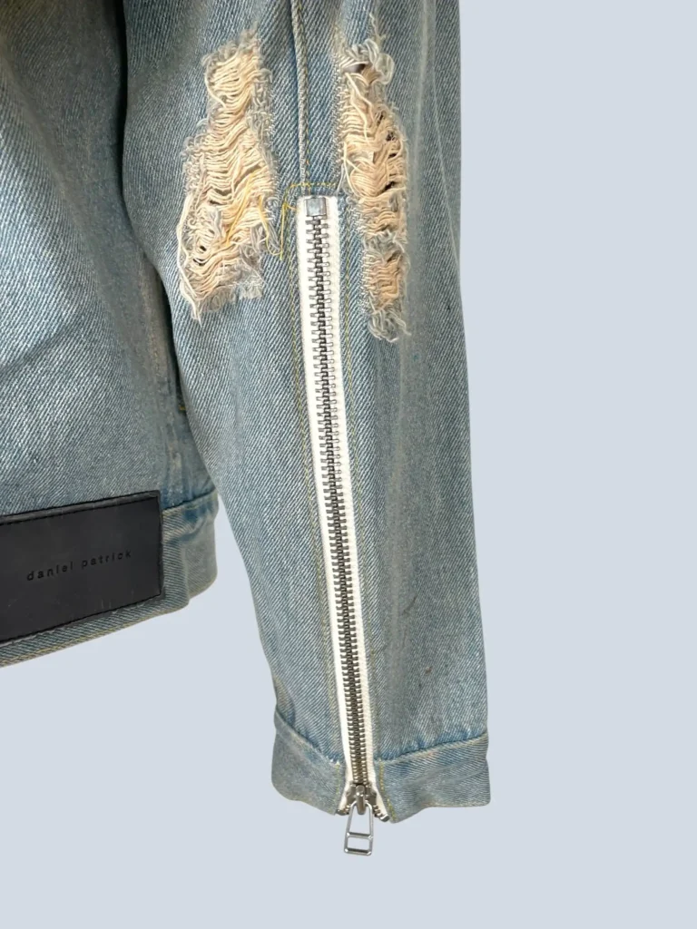 Giacca in denim distressed, M., foto 5 di 6