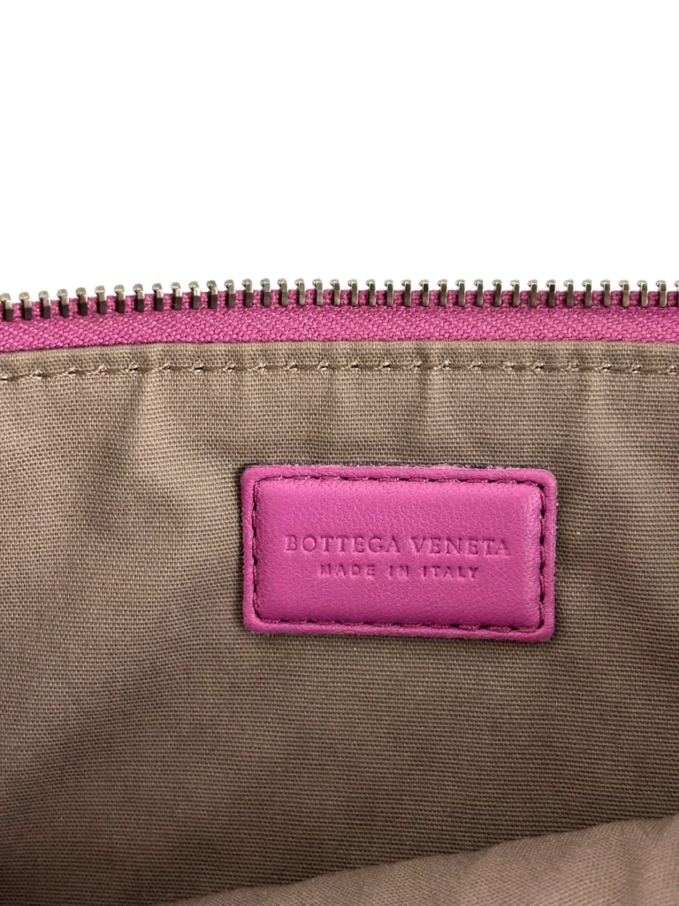Pochette in pelle intrecciata., foto 8 di 11