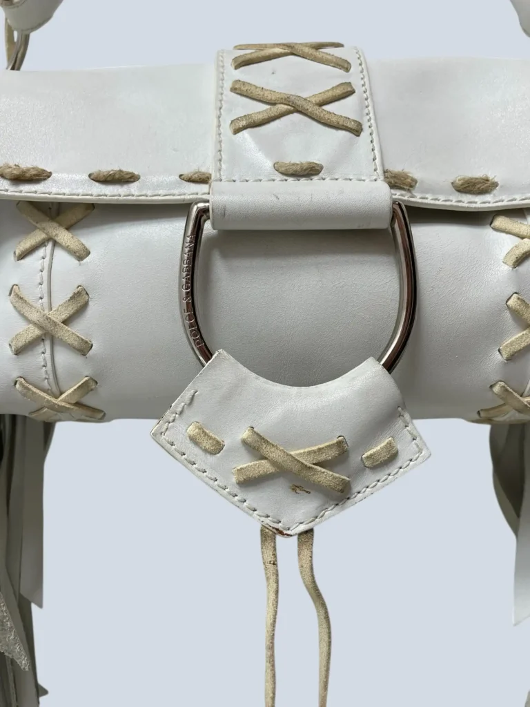 Borsa a spalla in pelle con frange., foto 10 di 11