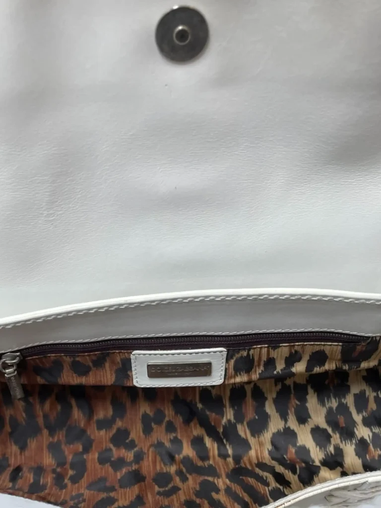 Borsa a spalla in pelle con frange., foto 6 di 11