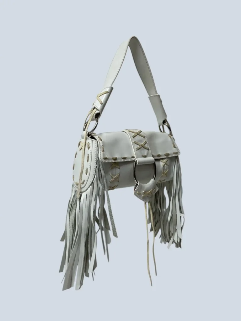 Borsa a spalla in pelle con frange., foto 2 di 11
