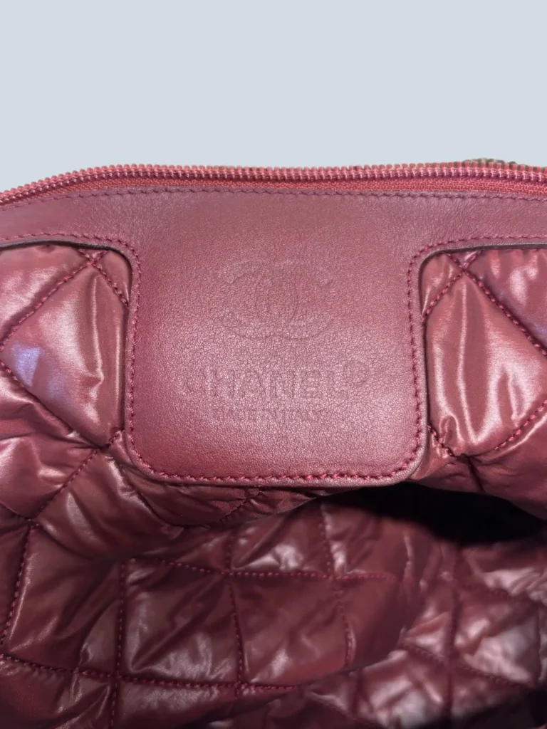 Borsa a spalla Coco Cocoon in nylon trapuntato., foto 4 di 16