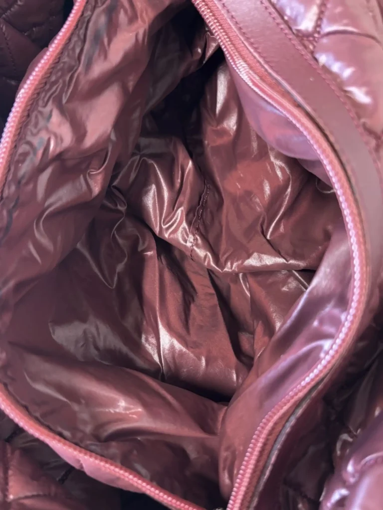 Borsa a spalla Coco Cocoon in nylon trapuntato., foto 8 di 16