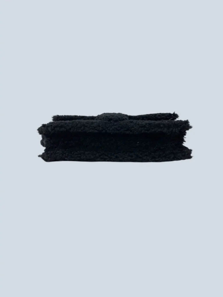 Borsa a spalla Le Bambidou in shearling., foto 5 di 9