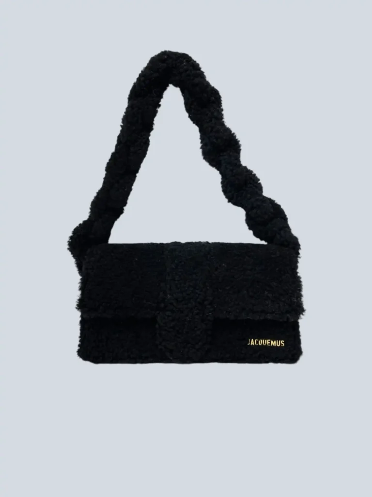 Borsa a spalla Le Bambidou in shearling.