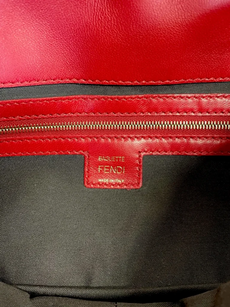 Borsa a tracolla Baguette Media in pelle goffrata Zucca., foto 16 di 16