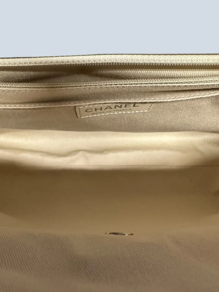 Borsa In The Business Flap in pelle matelassé., foto 11 di 15