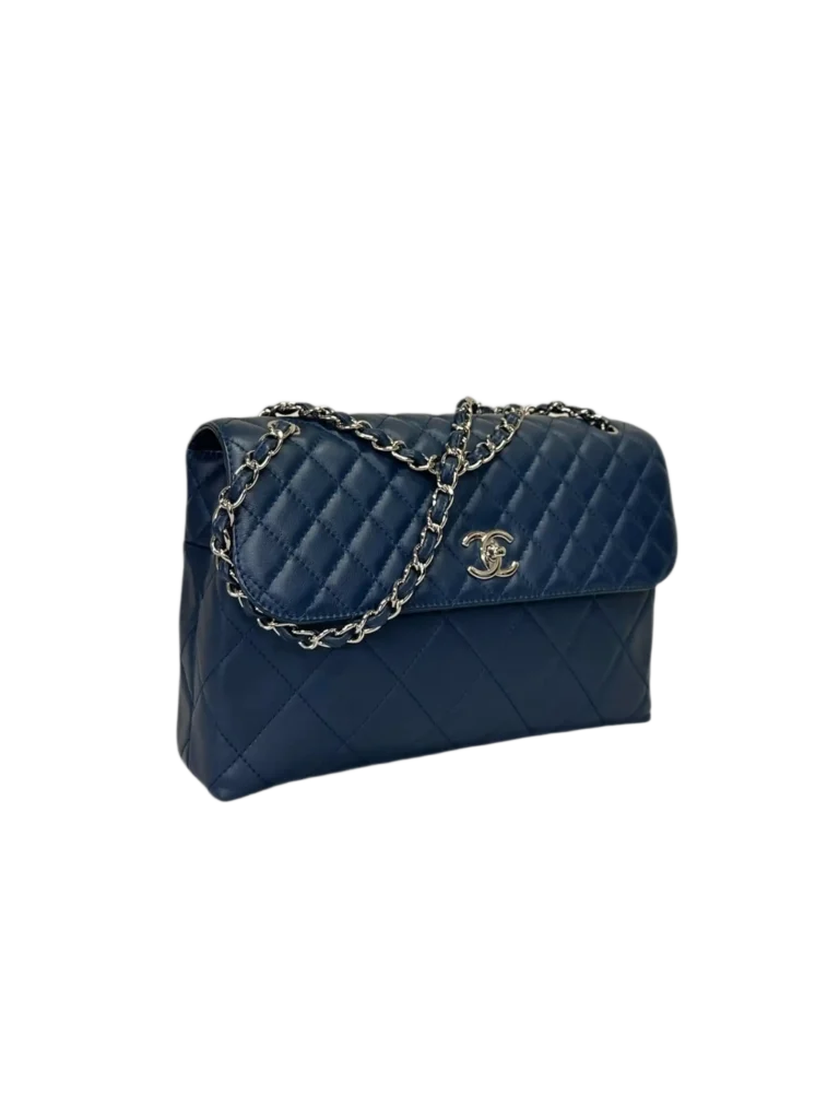 In The Business Flap matelassé leather bag, photo 2 of 15