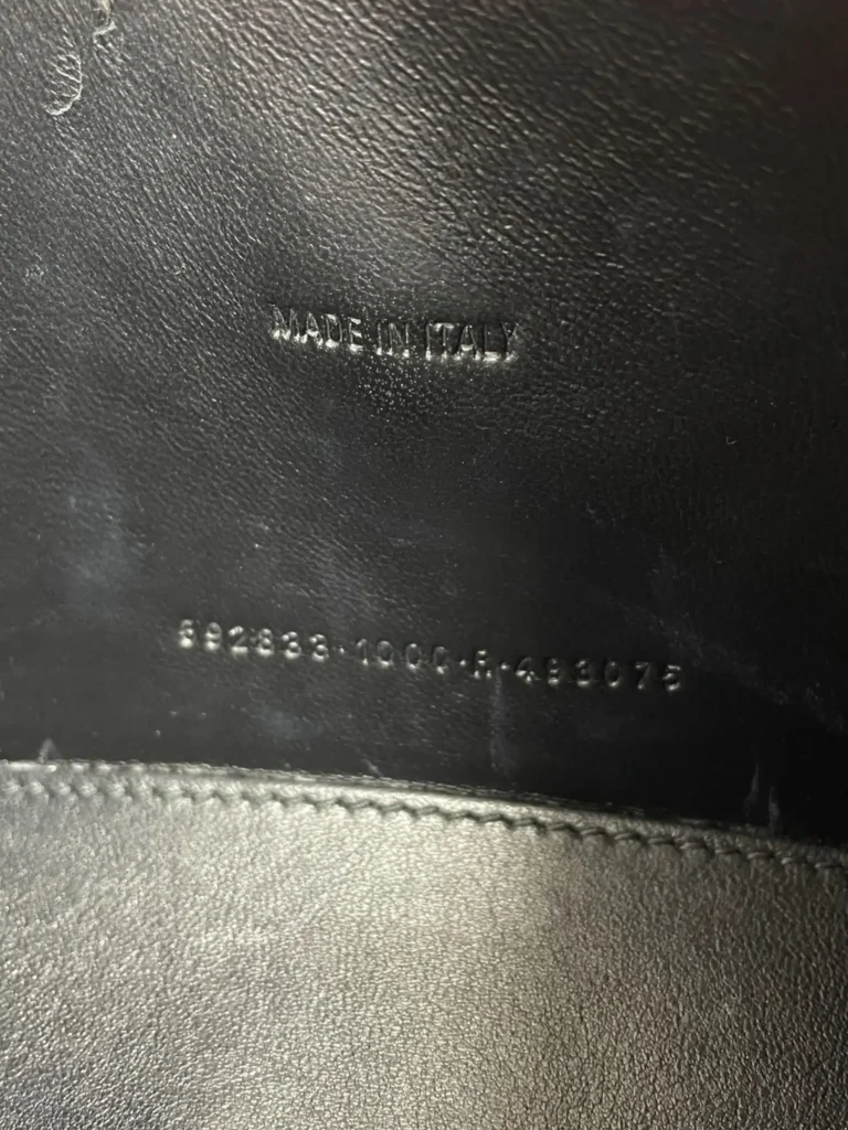 Borsa a tracolla Hourglass XS in pelle con cristalli., foto 9 di 13