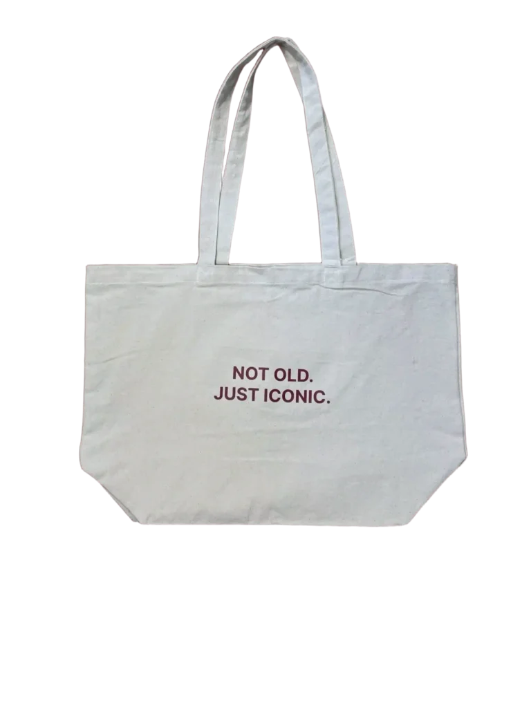Tote bag in canvas.