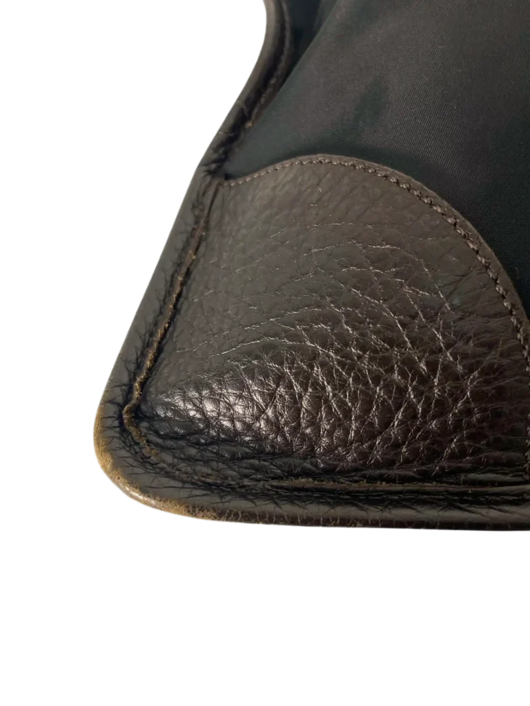 Nylon and grained leather shoulder bag, photo 8 of 9