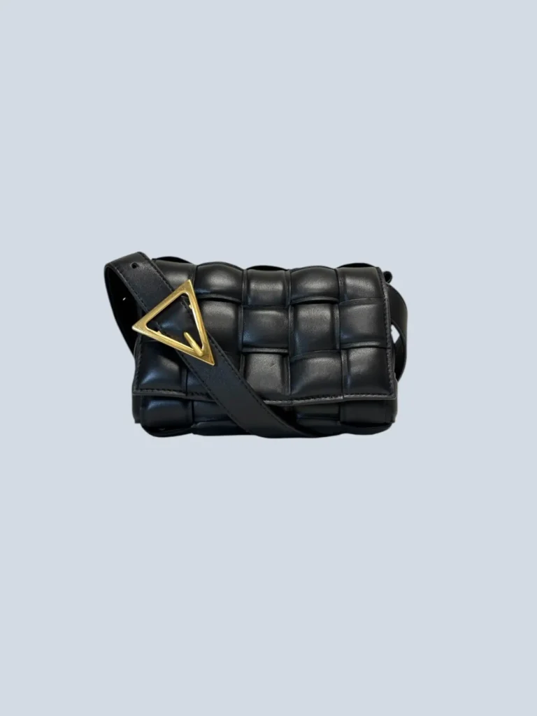 Borsa Padded Cassette piccola in pelle.