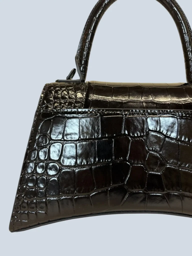 Borsa a tracolla Hourglass XS in pelle stampa coccodrillo., foto 9 di 12