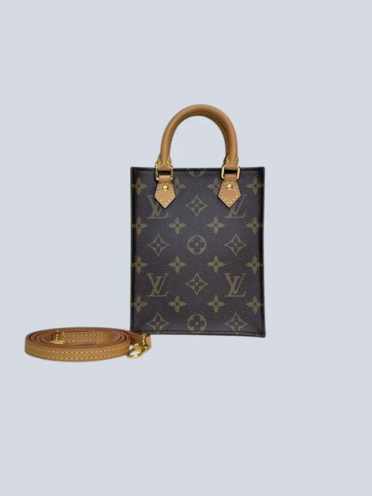 Borsa a tracolla Petit Sac Plat in tela Monogram.