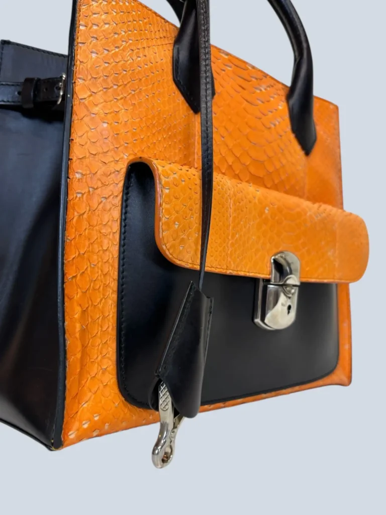 Borsa Padlock in pelle esotica., foto 11 di 11