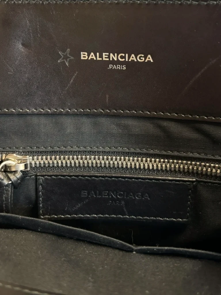 Exotic leather Padlock bag, photo 6 of 11