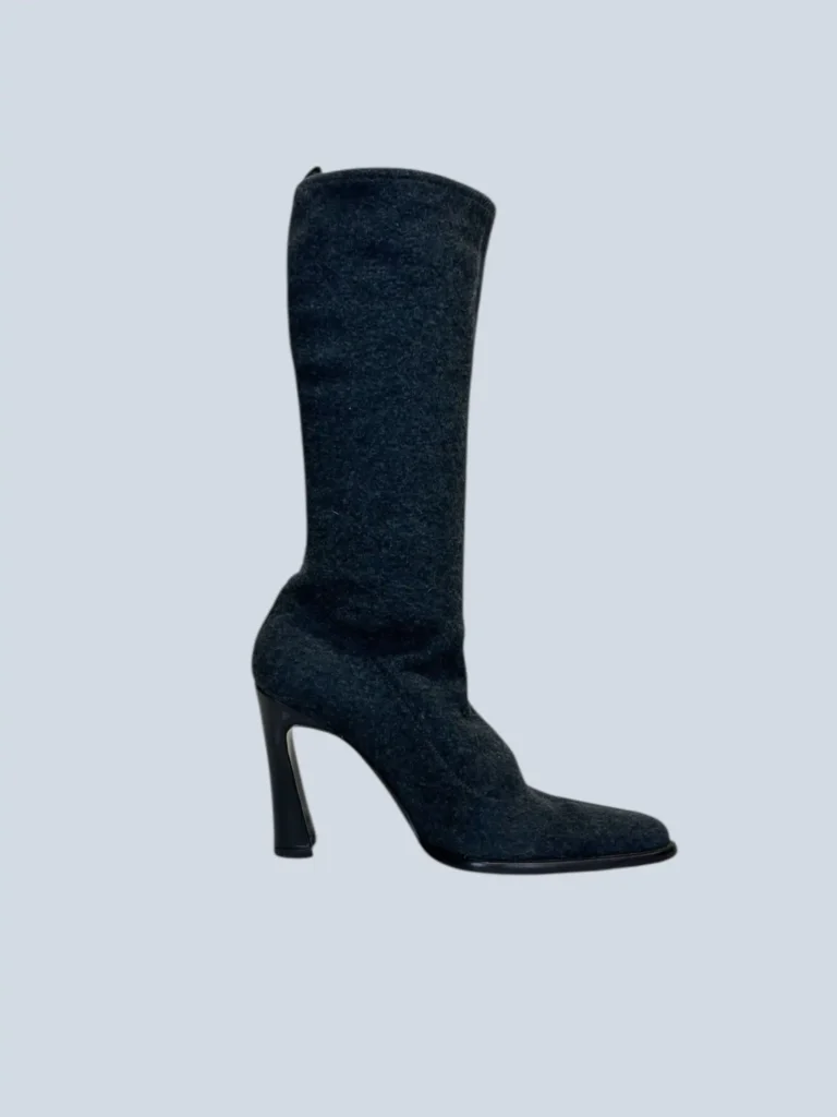 Wool and leather high boots, 37.