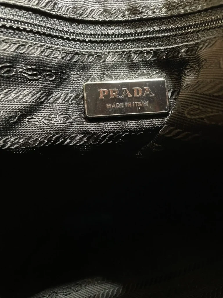 Borsa a mano in nylon e pelle., foto 10 di 13