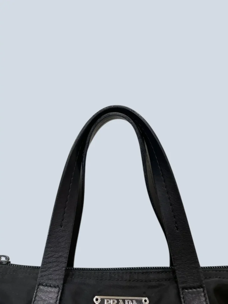 Borsa a mano in nylon e pelle., foto 12 di 13