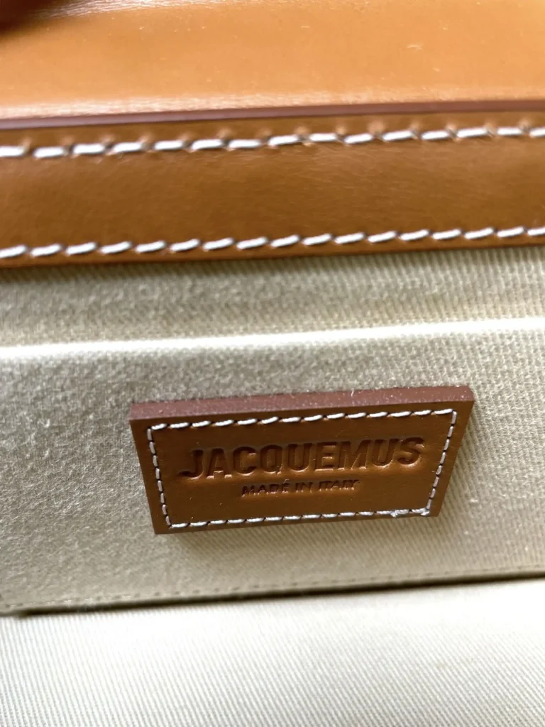 Borsa a tracolla Le Chiquito Long in pelle., foto 9 di 11