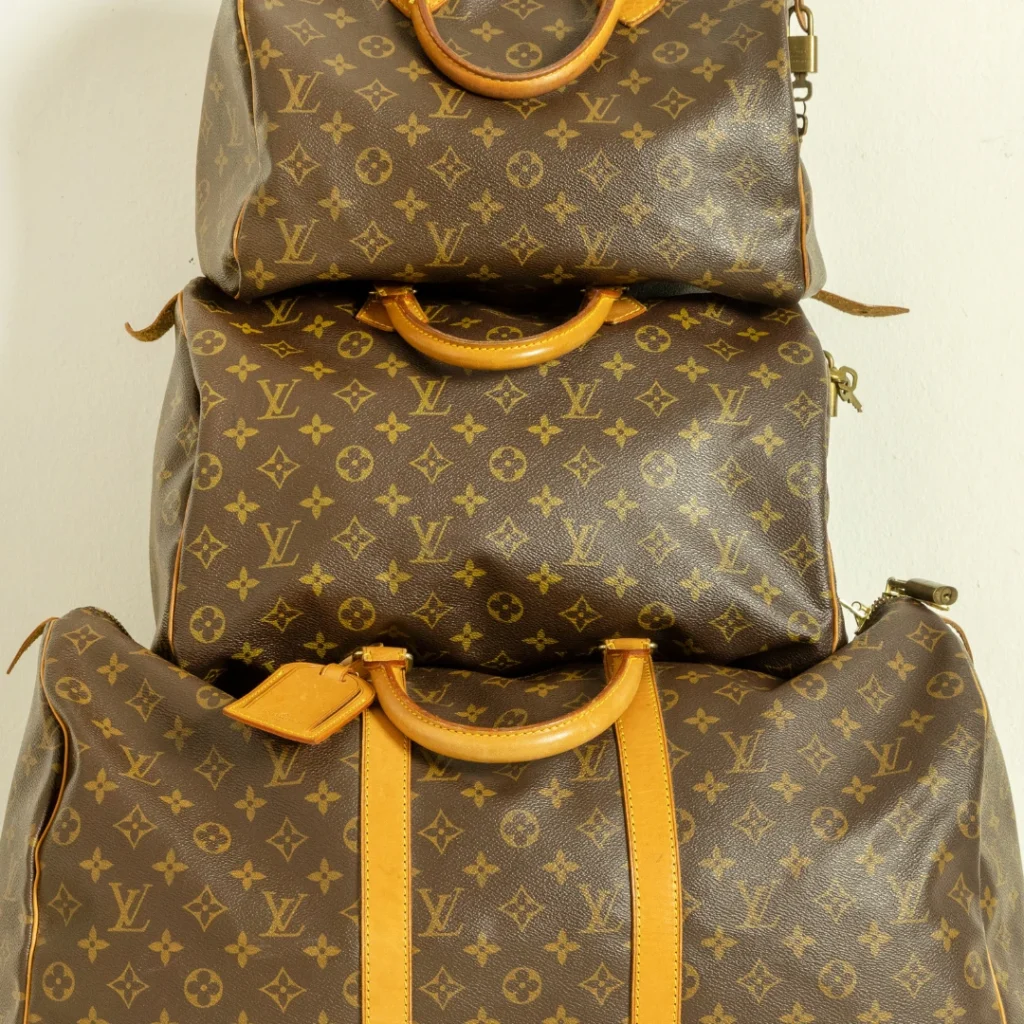 Come Riconoscere una Borsa Louis Vuitton Falsa ed Evitare Truffe