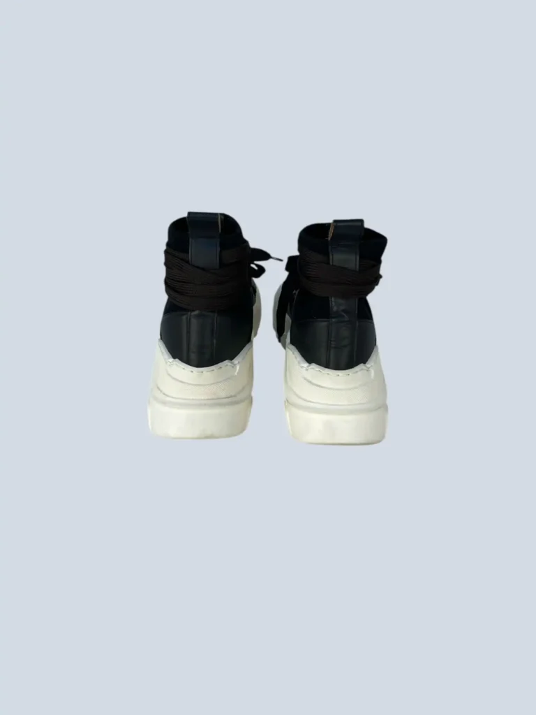 Sneakers in pelle e maglia di cachemire, 37., foto 5 di 9