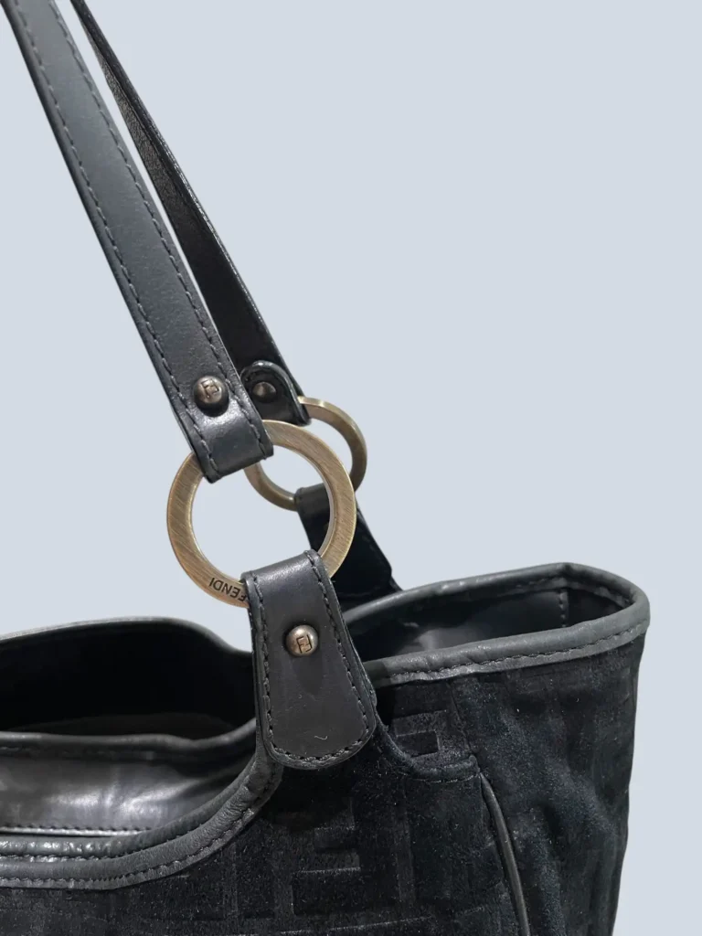 Borsa a spalla in pelle scamosciata Zucchino., foto 9 di 18